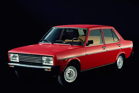 Fiat 131 1600 CL 1978 view 5