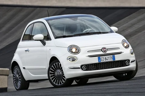 Fiat 500 1.2 Lounge 2019 view 4