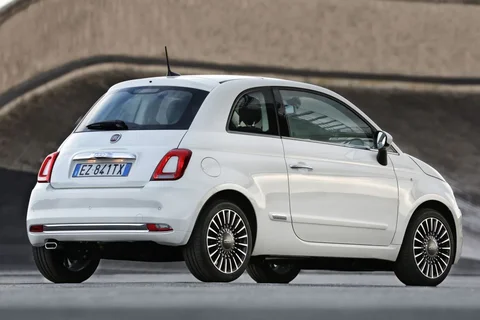Fiat 500 1.2 Lounge 2019 view 10