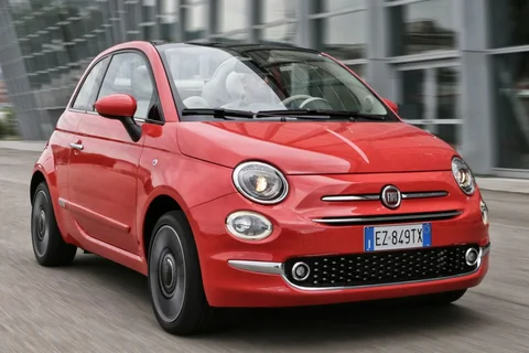 Fiat 500 500C 1.2 Young 2019 view 8
