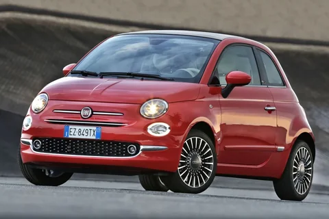 Fiat 500 500C 1.2 Young 2019 view 11