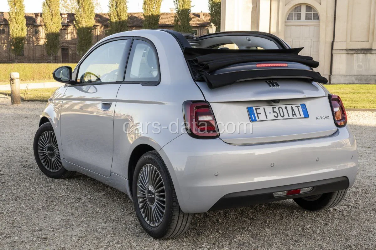 Fiat 500 Hybrid Cabrio Dolcevita 2026 kabriolet prednji pogled