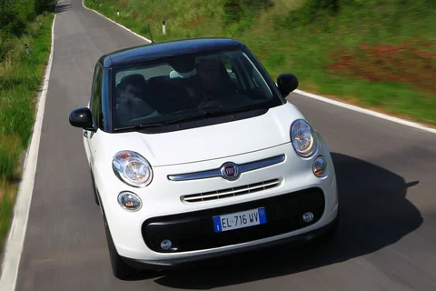 Fiat 500L 1.3 MultiJet 85 Easy 2013 view 3