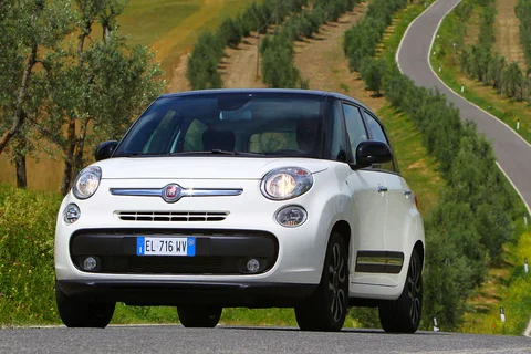 Fiat 500L 1.3 MultiJet 85 Easy 2013 view 8