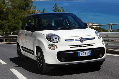 Fiat 500L 1.3 MultiJet 85 Easy 2013 view 11