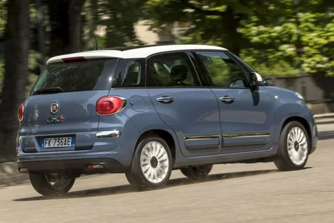 Fiat 500L TwinAir 105 Mirror 2018 view 9