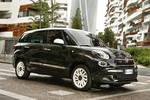 Fiat 500L Wagon 1.3 MultiJet 95 PopStar 2017 view 4