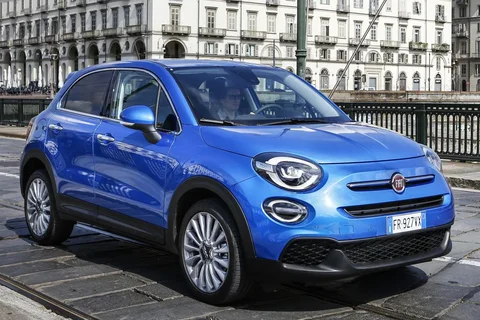 Fiat 500X 1.3 T4 Lounge 2019 view 4