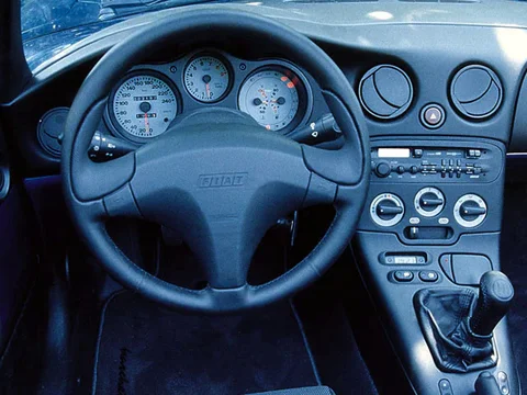 Fiat Barchetta 1.8 16v 1995 view 6