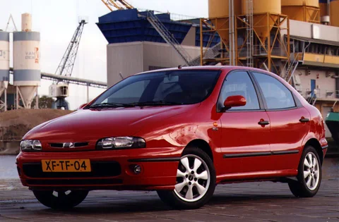 Fiat Brava 1.9 JTD HSX 1998 view 3
