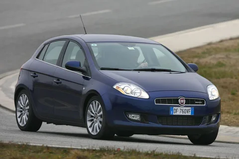 Fiat Bravo 1.9 16v Multijet 115 Dynamic 2007 view 3