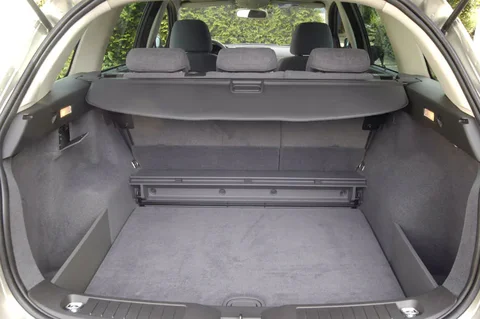 Fiat Croma 2.2 16v Dynamic 2005 view 9