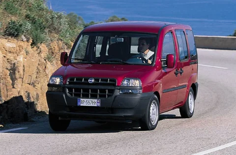 Fiat Doblò 1.9 JTD ELX 2001 view 4