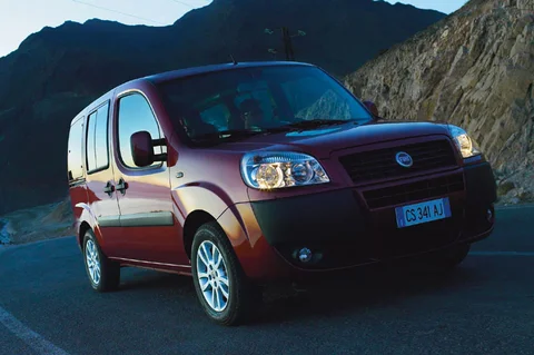Fiat Doblò 1.3 Multijet 16v Active 2005 view 6