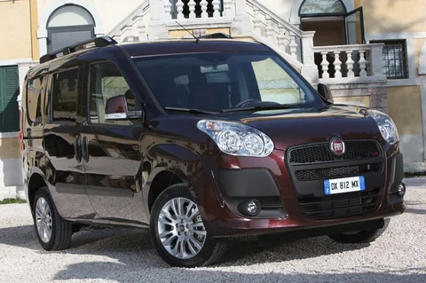 Fiat Doblò 1.4 16v Active 2010 view 12