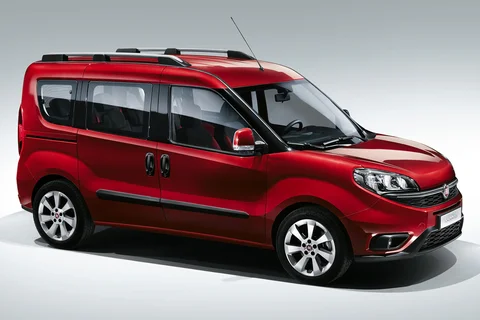 Fiat Doblò 1.4 16v Easy 2015 view 2