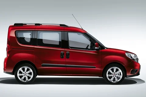 Fiat Doblò 1.4 16v Easy 2015 view 5
