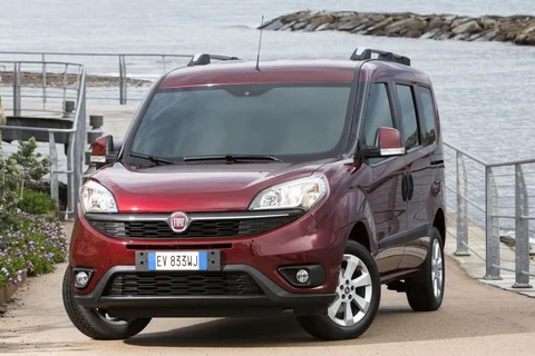 Fiat Doblò 1.4 16v Easy 2015 view 6