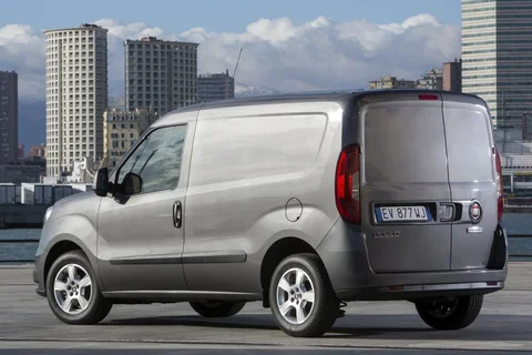 Fiat Doblò Cargo 2.0 MultiJet 135 2015 view 5