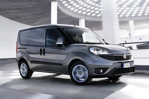Fiat Doblò Cargo 2.0 MultiJet 135 2015 view 9