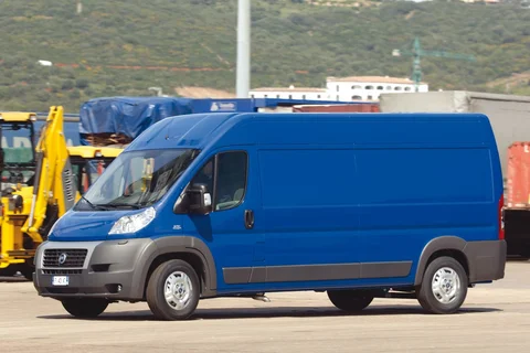 Fiat Ducato KH1 33 2.0 MultiJet 115 2012 view 2