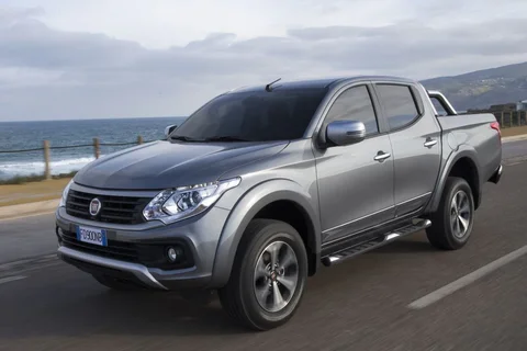 Fiat Fullback Double Cab 150hp SX 2016 view 4