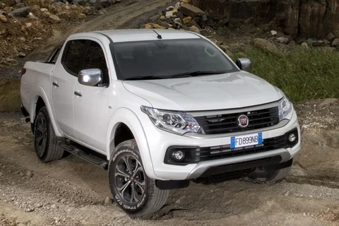 Fiat Fullback Double Cab 150hp SX 2016 view 12