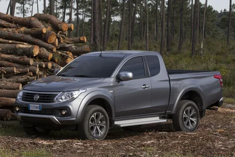 Fiat Fullback Extended Cab 150hp SX 2016 view 6
