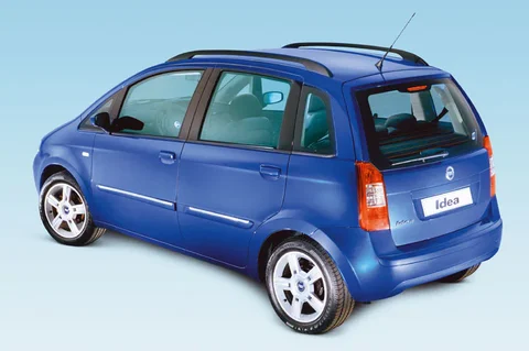 Fiat Idea 1.3 Multijet 16v 70 Dynamic 2005 view 3