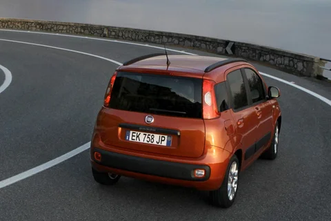 Fiat Panda 1.2 69 Lounge 2019 view 8