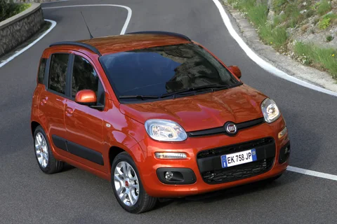 Fiat Panda 1.2 69 Lounge 2019 view 10