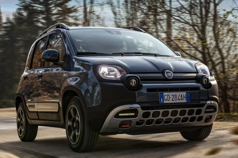 Fiat Panda 1.0 Hybrid Launch Edition 2020 view 11