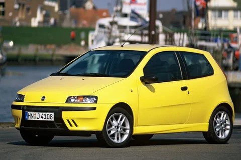 Fiat Punto 1.2 Dynamic 2002 view 3