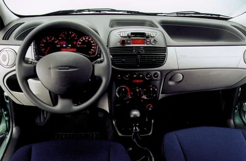 Fiat Punto 1.2 Dynamic 2002 view 7