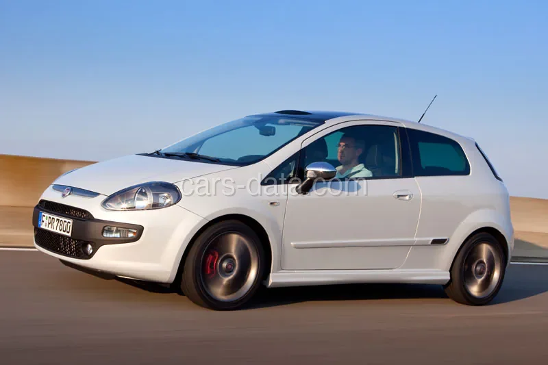 Fiat Punto Evo 1.2 Active 2011 front view