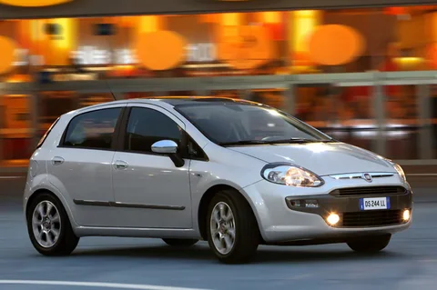 Fiat Punto Evo 1.4 Dynamic 2009 view 4