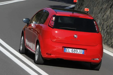 Fiat Punto 1.4 Easy 2012 view 8
