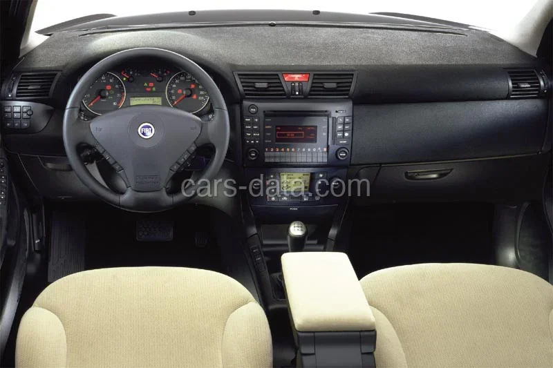 Fiat Stilo 1.4 16v Young 2005 front view