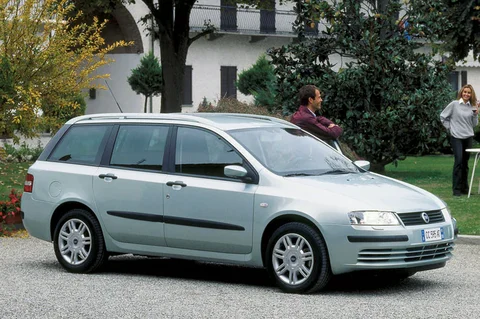 Fiat Stilo Multi Wagon 1.9 JTD 16v 140 Dynamic 2004 view 5