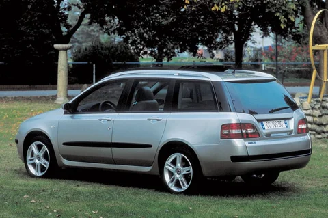 Fiat Stilo Multi Wagon 1.9 JTD 16v 140 Dynamic 2004 view 7