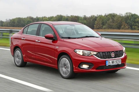Fiat Tipo 1.3 MultiJet 16v Lounge 2016 view 11