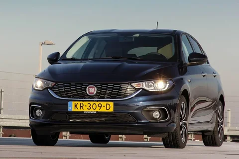 Fiat Tipo 1.4 16v S-Design 2019 view 6