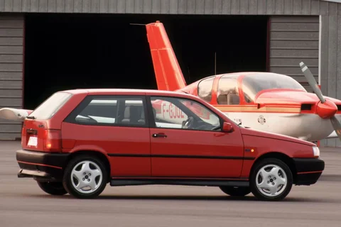 Fiat Tipo 1.8 i.e. GT 1993 view 4