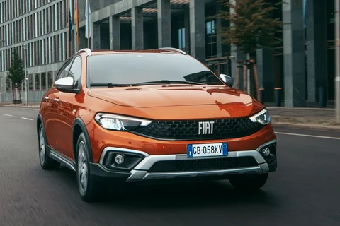 Fiat Tipo 1.0 Cross 2021 view 7