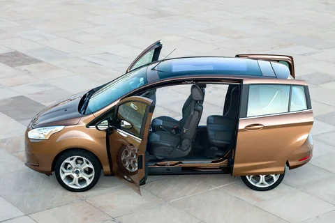Ford B-MAX 1.6 Ti-VCT Titanium 2012 view 4
