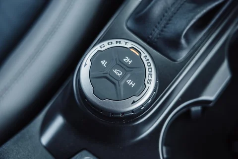 Ford Bronco 2.7 EcoBoost V6 Badlands 2024 view 5