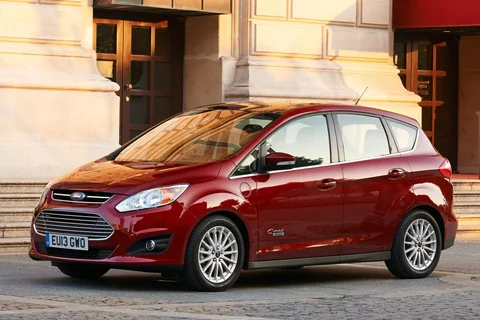 Ford C-MAX 2.0 Plug-in Hybrid Titanium Plus 2015 view 3