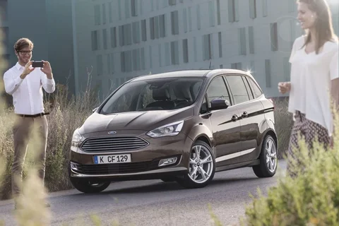 Ford C-MAX Grand C-MAX 1.5 EcoBoost 182hp Titanium 2015 view 6