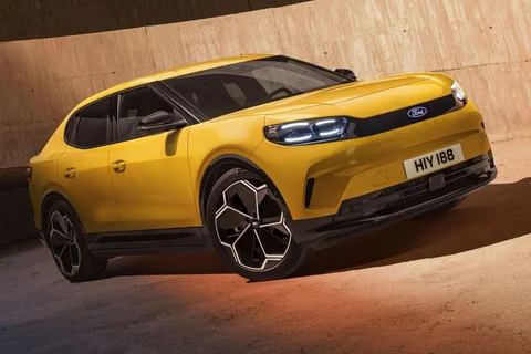 Ford Capri Extended Range AWD Premium 2024 view 2