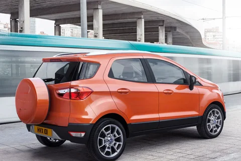 Ford EcoSport 1.5 Ti-VCT Titanium 2014 view 2